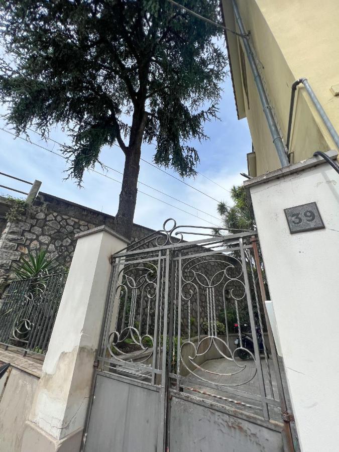 Luna'S Apartment Sant'Agnello Exterior photo